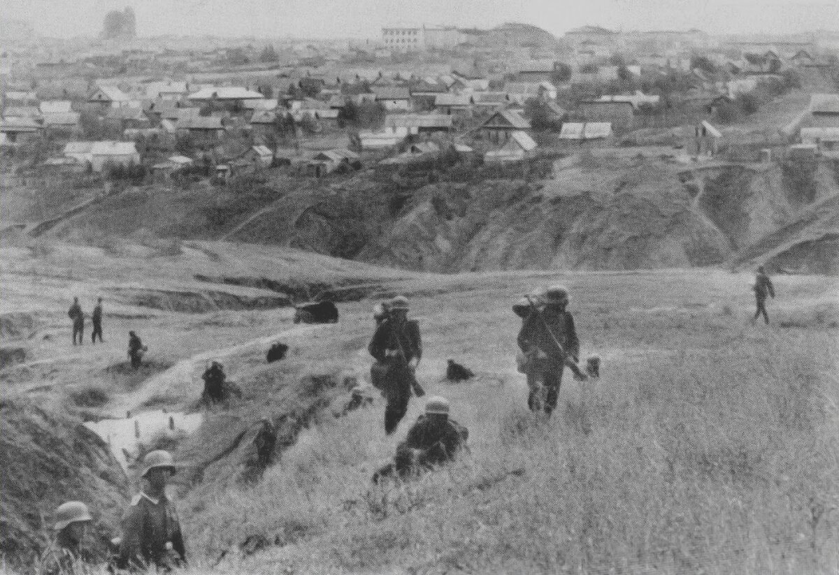 Немцы на Дар-Горе, Сталинград 