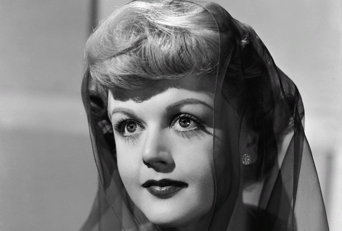 Анджела Лэнсбери в юности