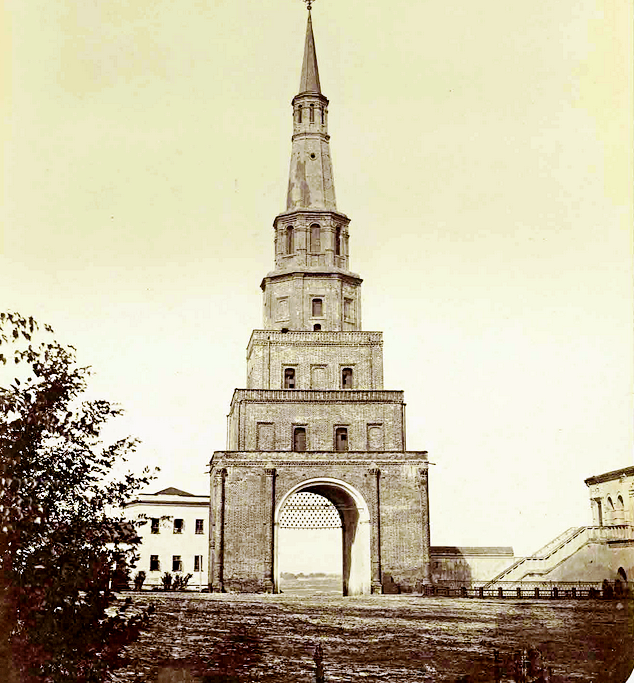 Сююмбике башня 18 век. Колымажные ворота московского кремля. Беклемишевская (москворецкая) башня. Башня 18 века. Церковь архангела гавриила меньшикова башня.