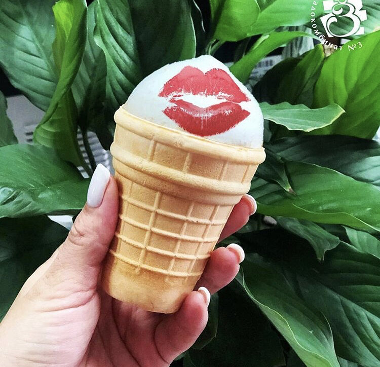 Приложение мороженое как называется. Приложение для слежки за друзьями. Приложение для отслеживания местоположения друзей. Приложение мороженое как называется. Приложение мороженое как называется.