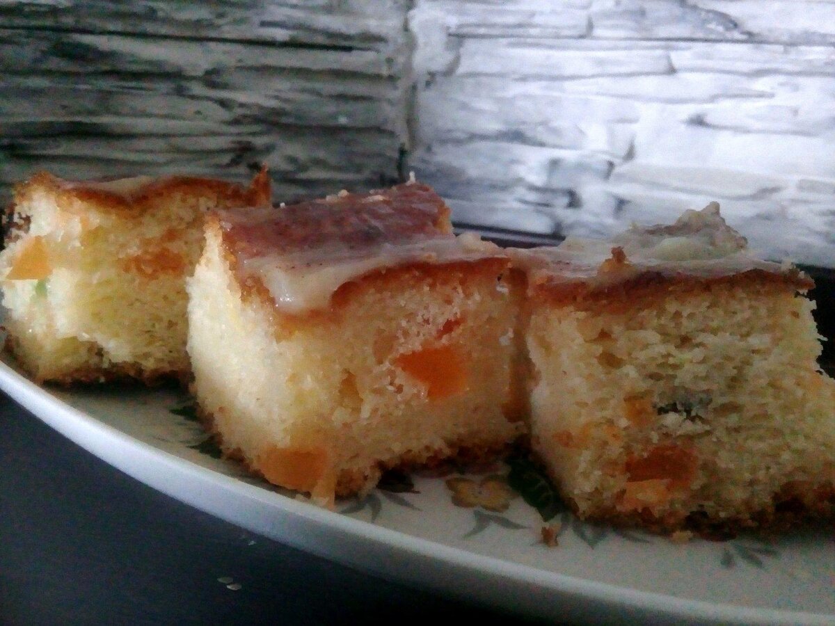 Пирог с цукатами