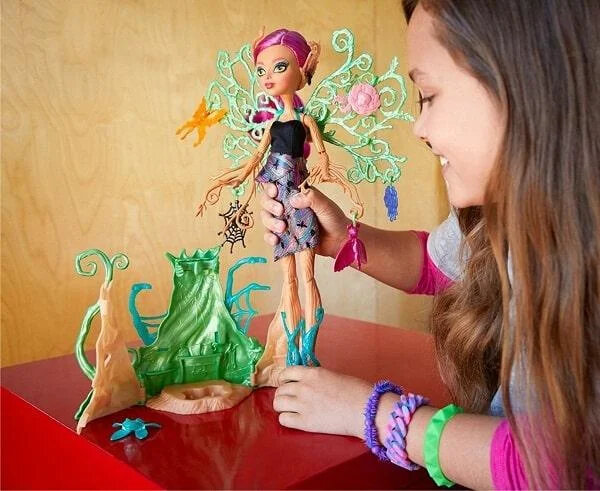 Туалетный столик для кукол Monster High