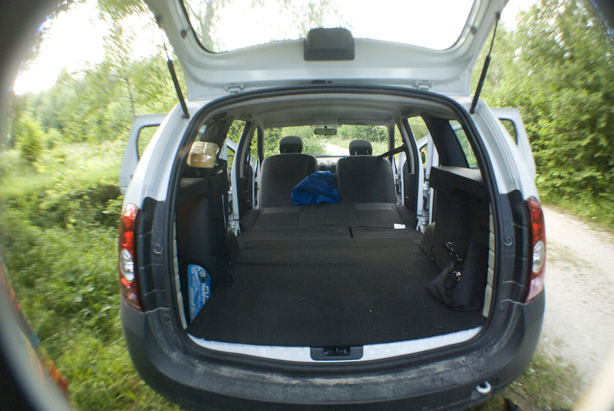 "DSC_0182" (CC BY-NC 2.0) by Mico Samardzija 