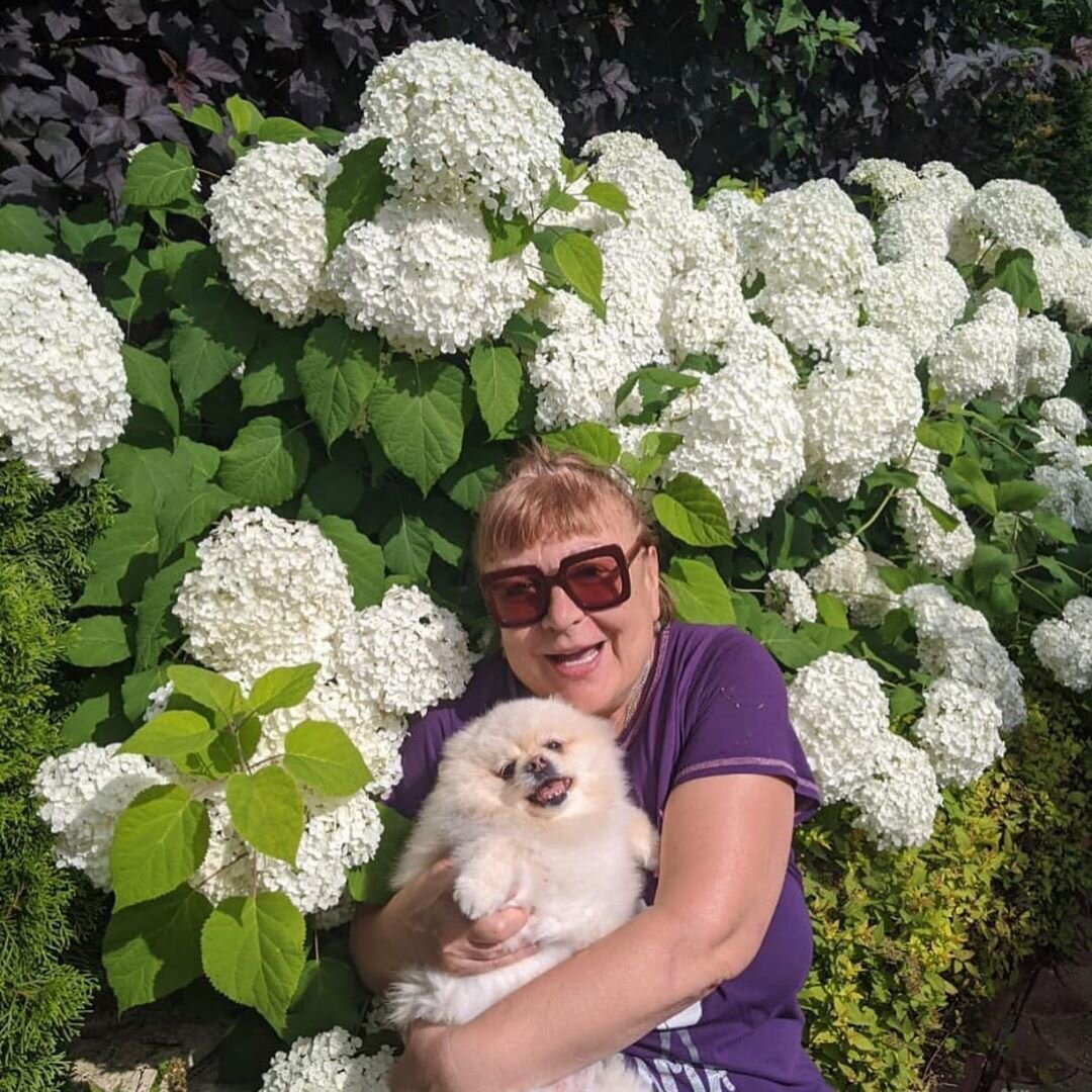 Как известно, Татьяне Кравченко 66 лет. В «Сватах» она начала сниматься 12 лет назад. За это время всеми любимая актриса сильно изменилась.