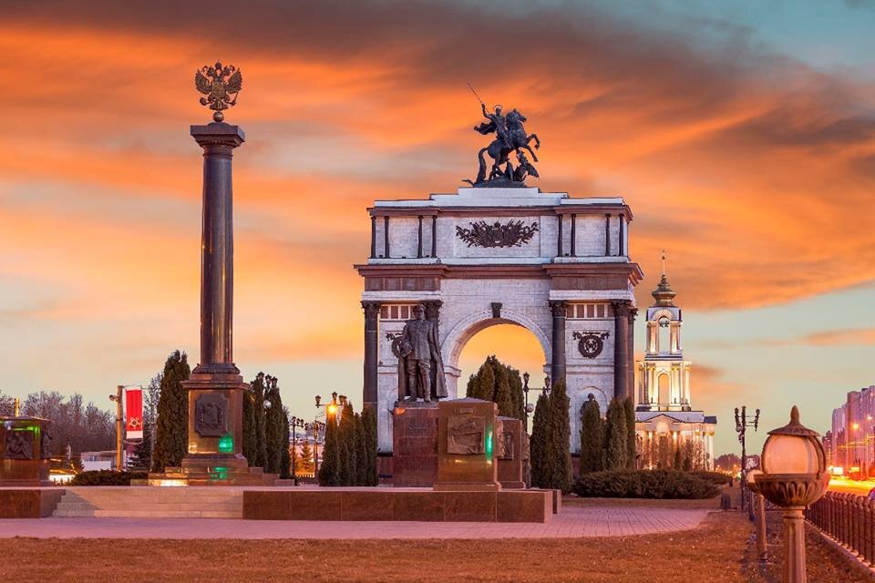 Адрес: Проспект Победы. Остановка транспорта «Картодром».