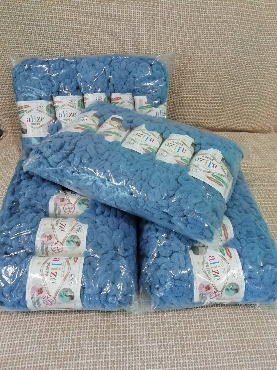 Пришли 4 пакета по 10 мотков.