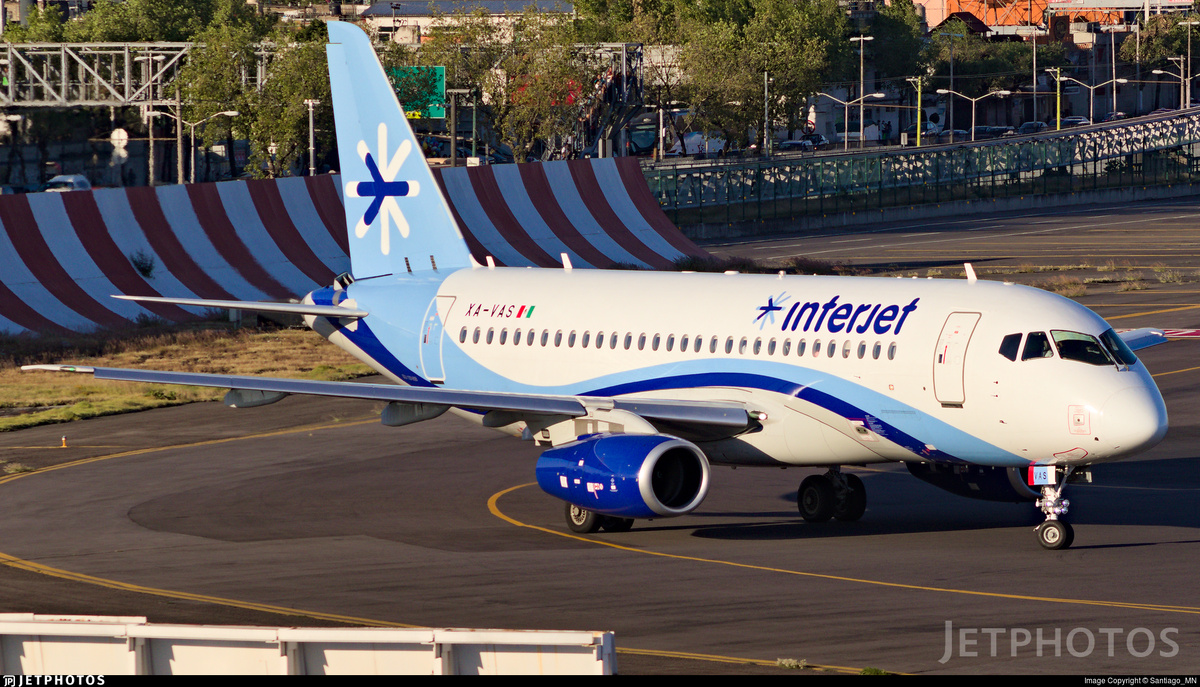 SSJ100 на службе у мексиканцев из Interjet. Компания, кстати, почти обанкротилась.