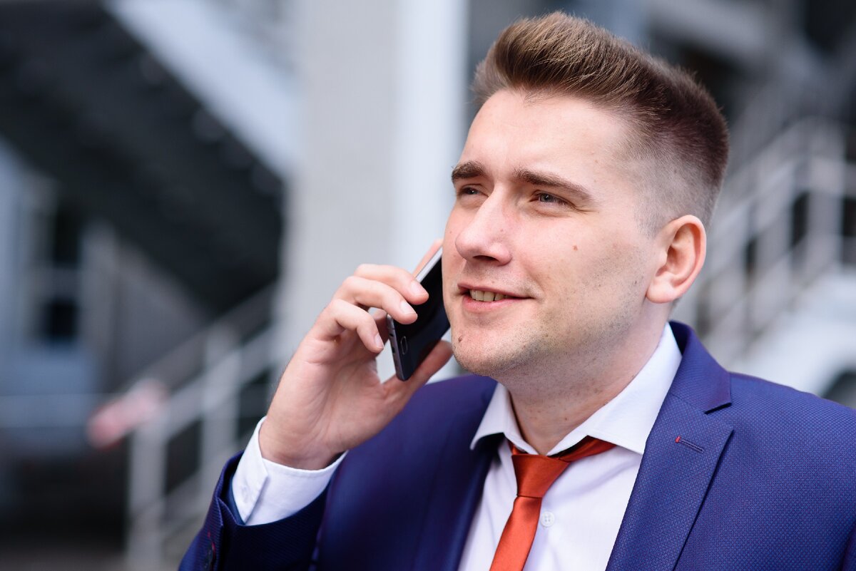 Поцелуй с таким мужчиной сулит мелкие хлопоты.