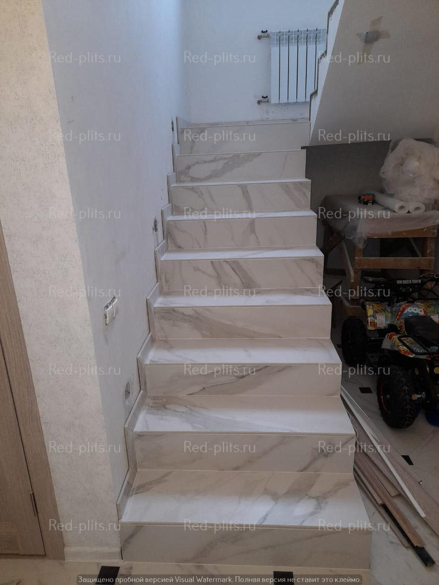 Облицовка лестницы керамогранитом Monte Tiberio | Red-plits | Дзен