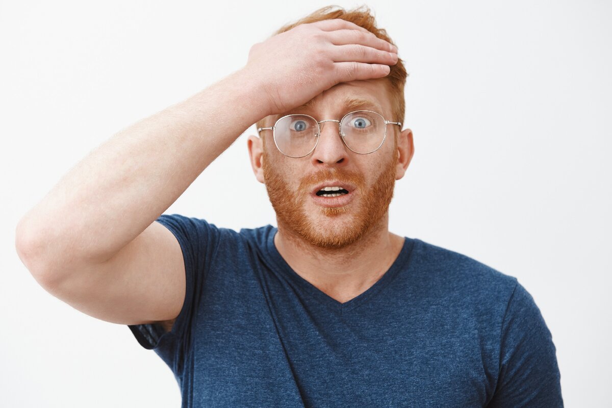 Испуг эмоция. Surprised man. Женщина кричит. Кричащая женщина. Unexpected expression.