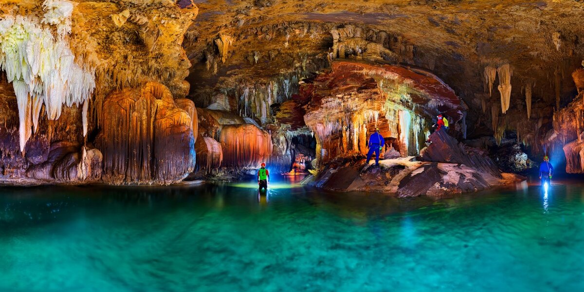Уникальная экосистема внутри пещеры