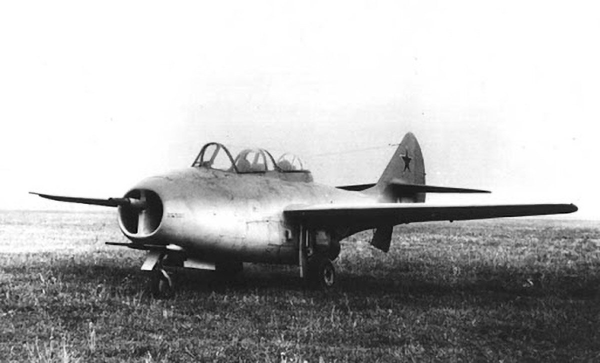 МиГ-9УТИ. Фото: airwar.ru