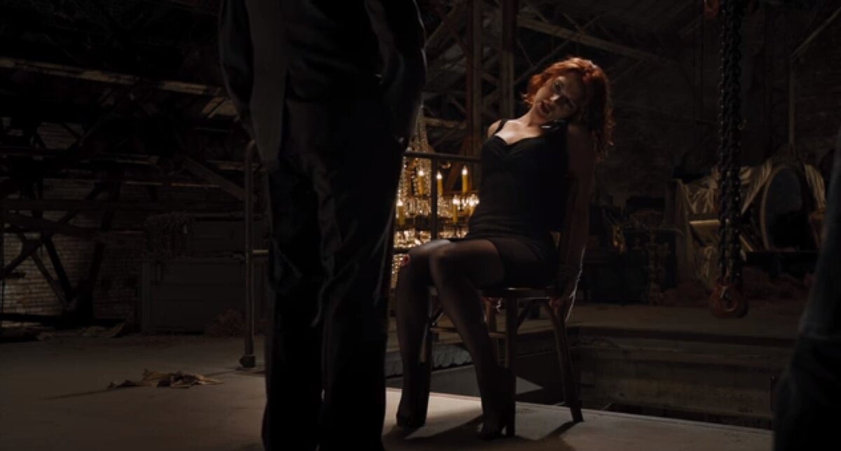 кадр из фильма "Мстители"