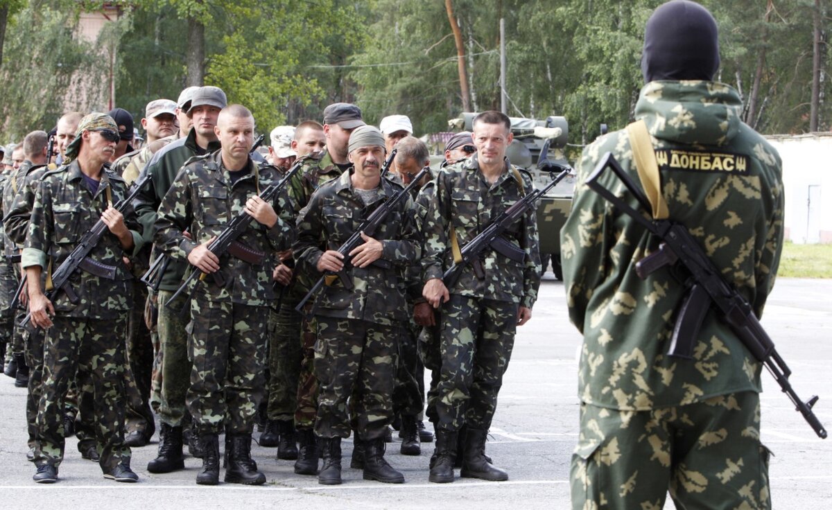 Сотрудники батальона Донбасс