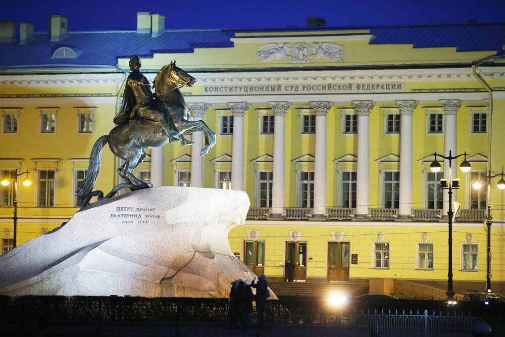 взято с просторов интернета. Территориально расположен в Санкт-Петербурге