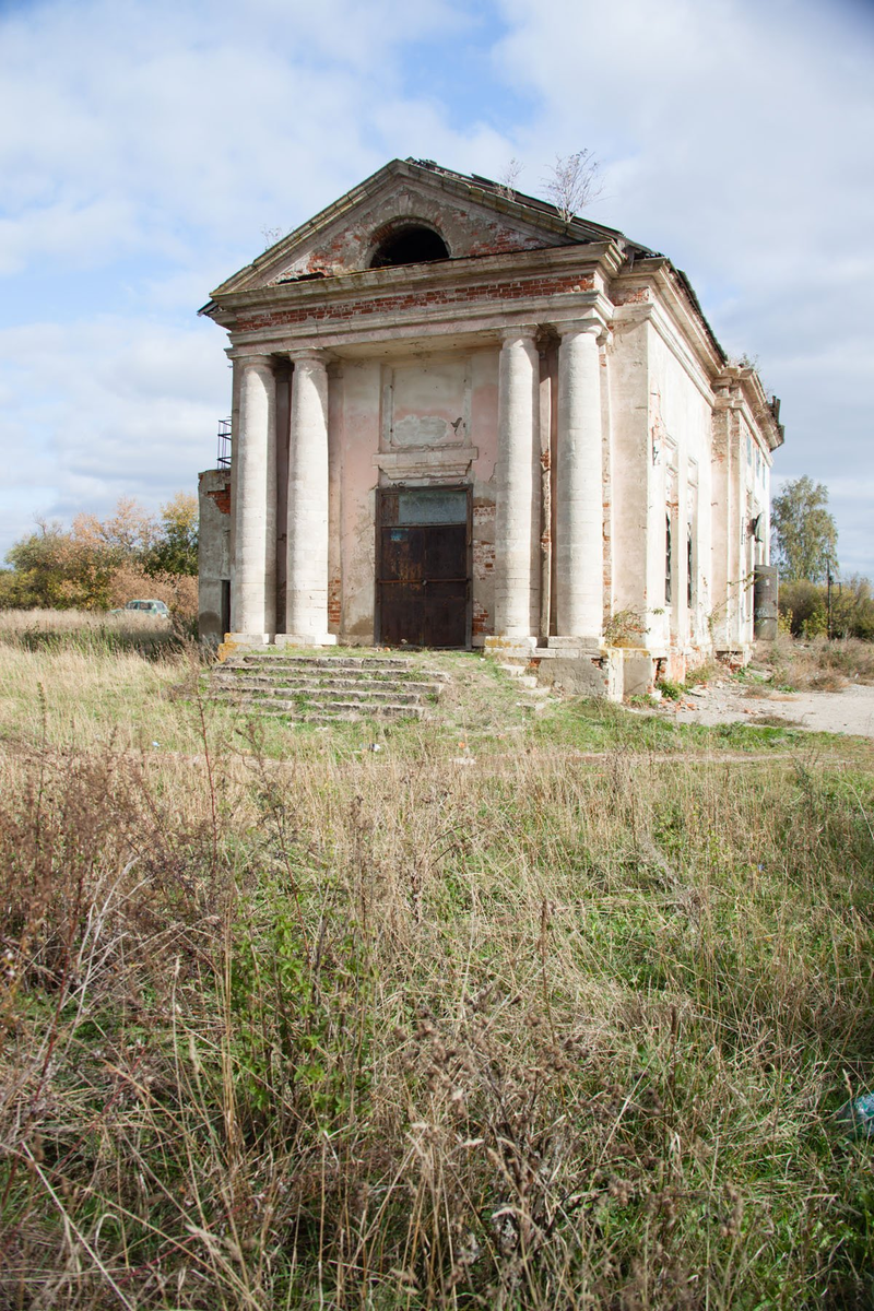 Михайло-Архангельский храм в с. Краснобуйцы. Конец XVIII в.