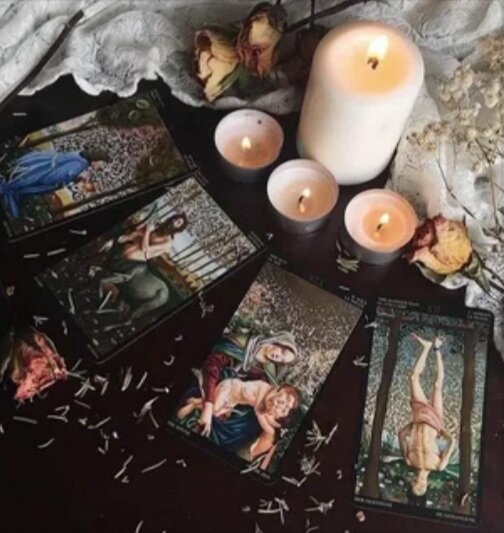 Здравствуйте, предлагаю вашему вниманию расклад ВЫЗОВ МУЖЧИНЫ+ КОРРЕКЦИЯ. Попробуем с помощью Высших Сил вызвать его на разговор, на приезд,на встречу и конечно же на перемирие. Расклад общий, просьба помнить об этом. 