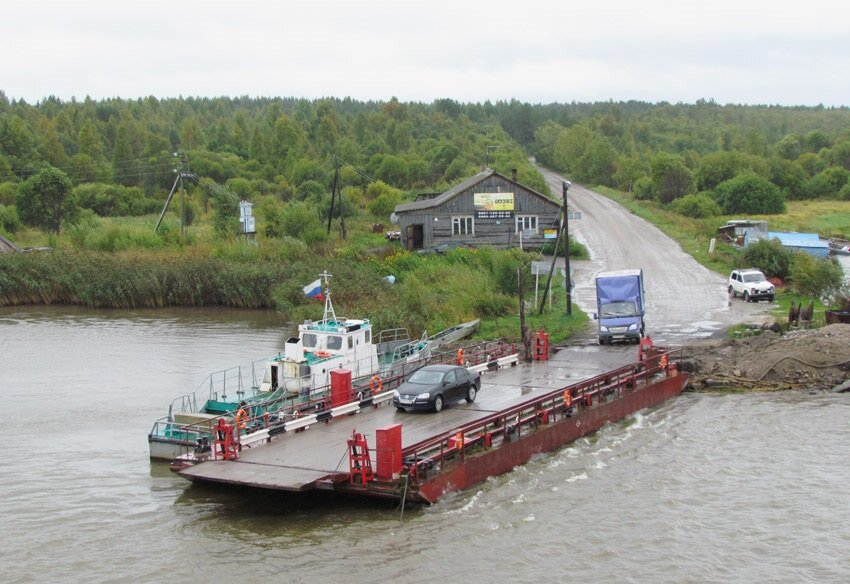 Переправа. Переправа Кириллов Белозерск. Шексна паром Белозерск Липин Бор. Белозерск паромная переправа. Липин Бор Белозерск паромная переправа.