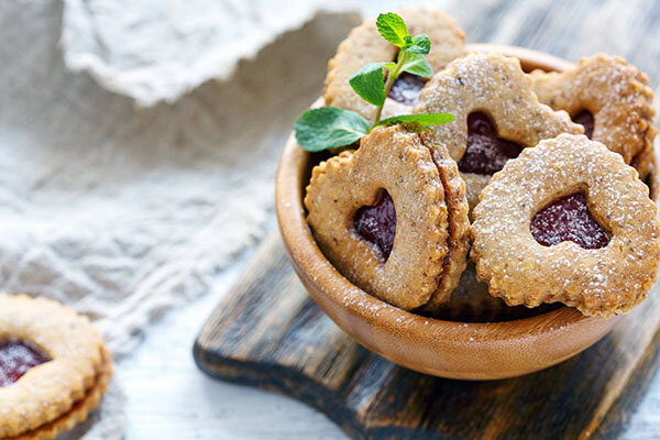 Печенье Линцер (Linzer cookies).