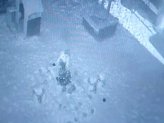     скриншот из видео, опубликованного в телеграм-канале «Злой Краснокаменск»