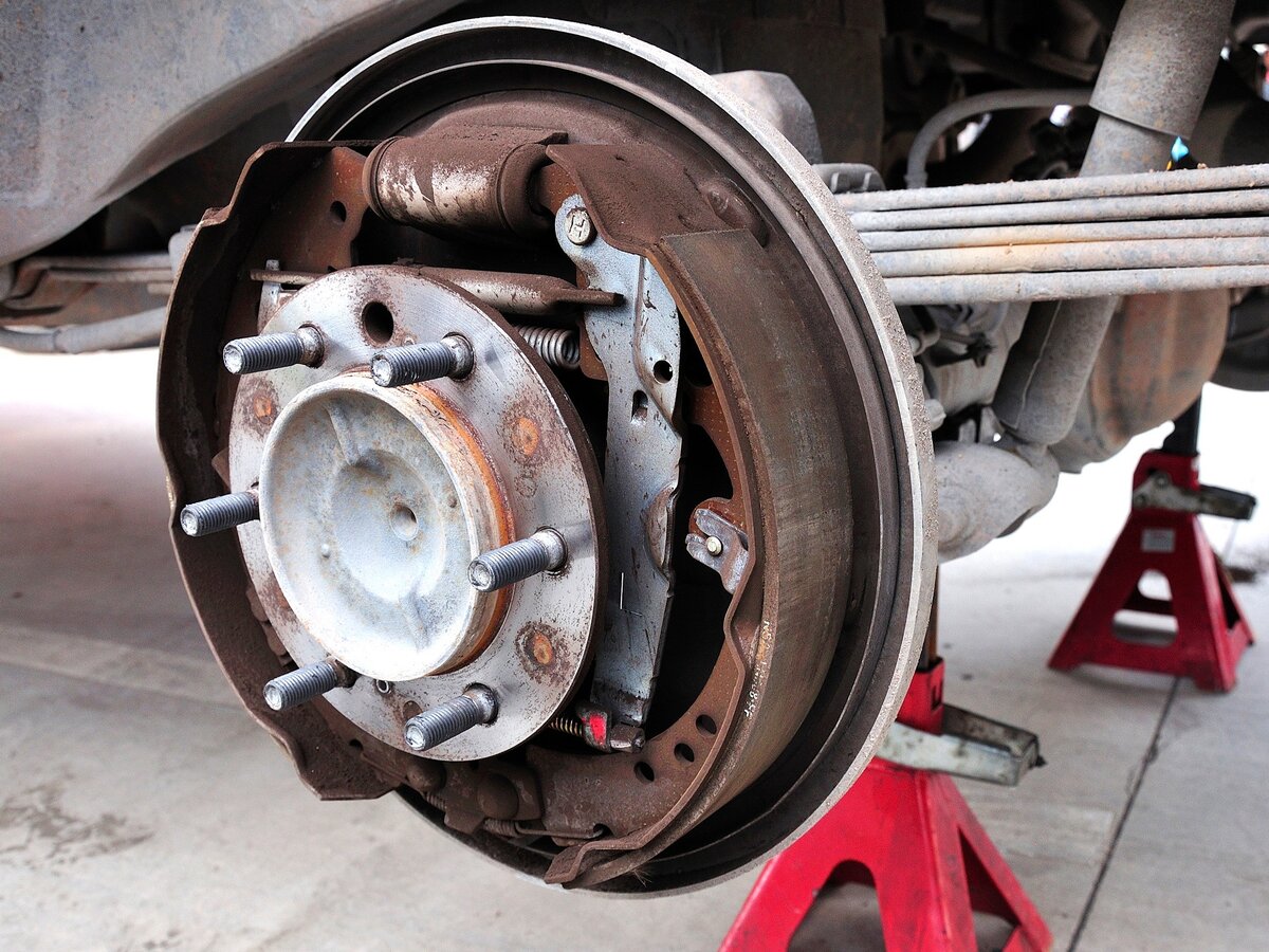 барабанный тормоз