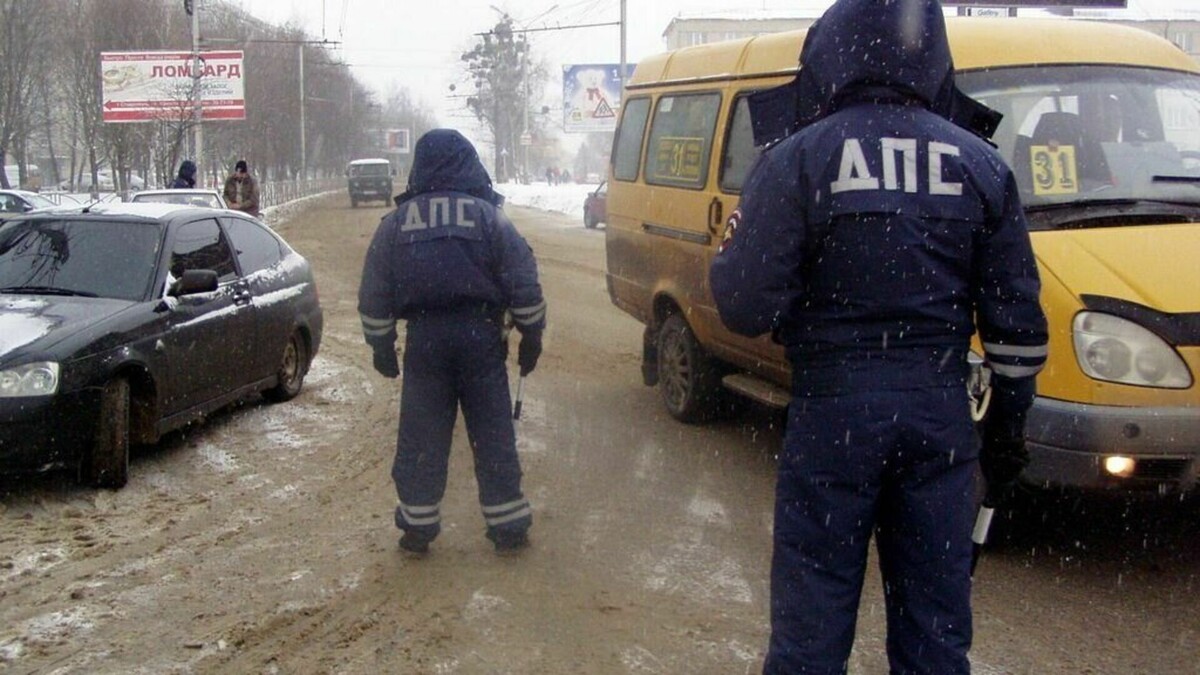     Инспекторы дорожного движения бдительно следят за трезвостью на дорогах, сообщили в управлении ГИБДД по Ставропольскому краю.