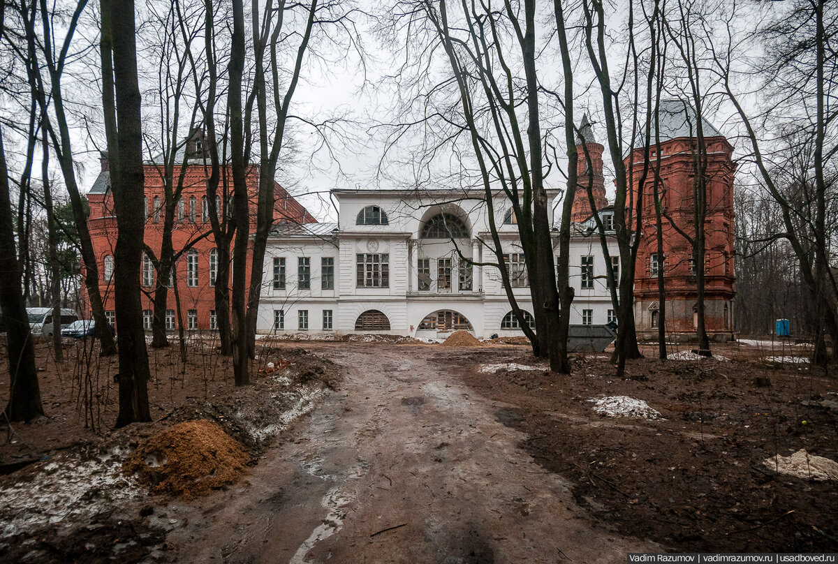 Фото усадьбы покровское стрешнево