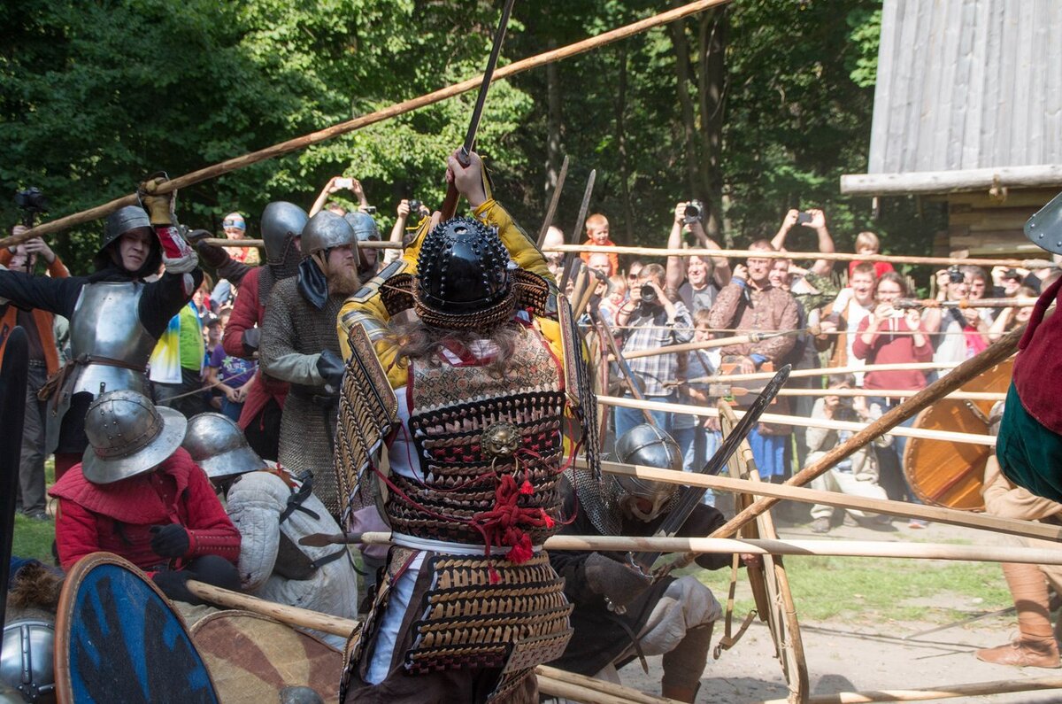 Просто задорная солянка