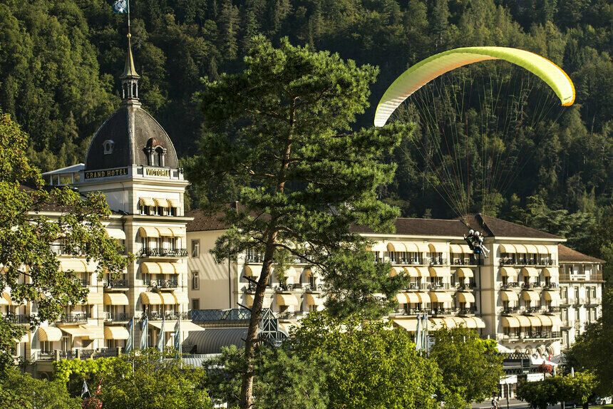    Victoria-Jungfrau Grand Hotel & Spa – два отеля, объединенных в 1899 году общим куполом