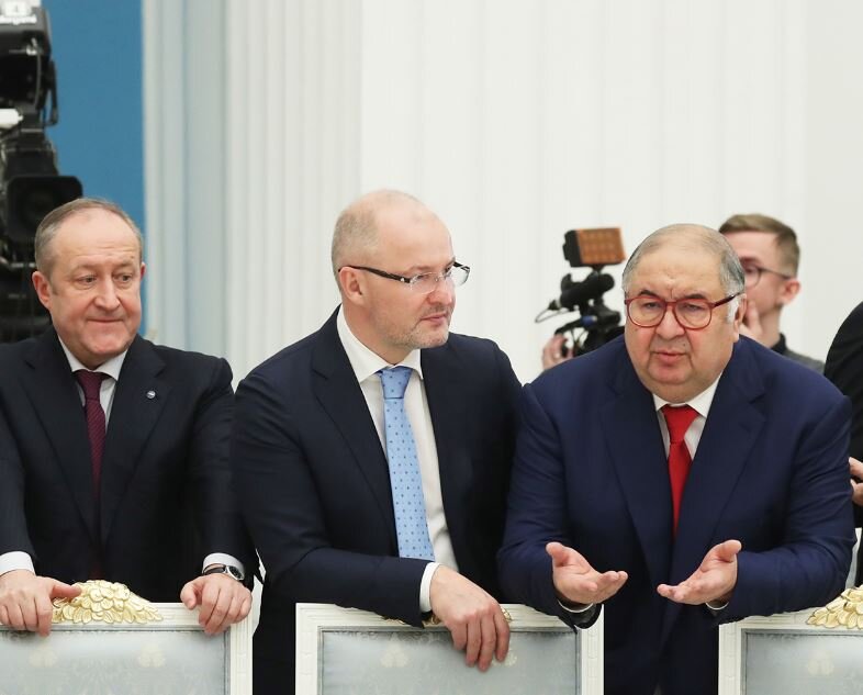 Иного не дано. Власти придётся бороться с «крупным бизнесом» и проводить национализацию