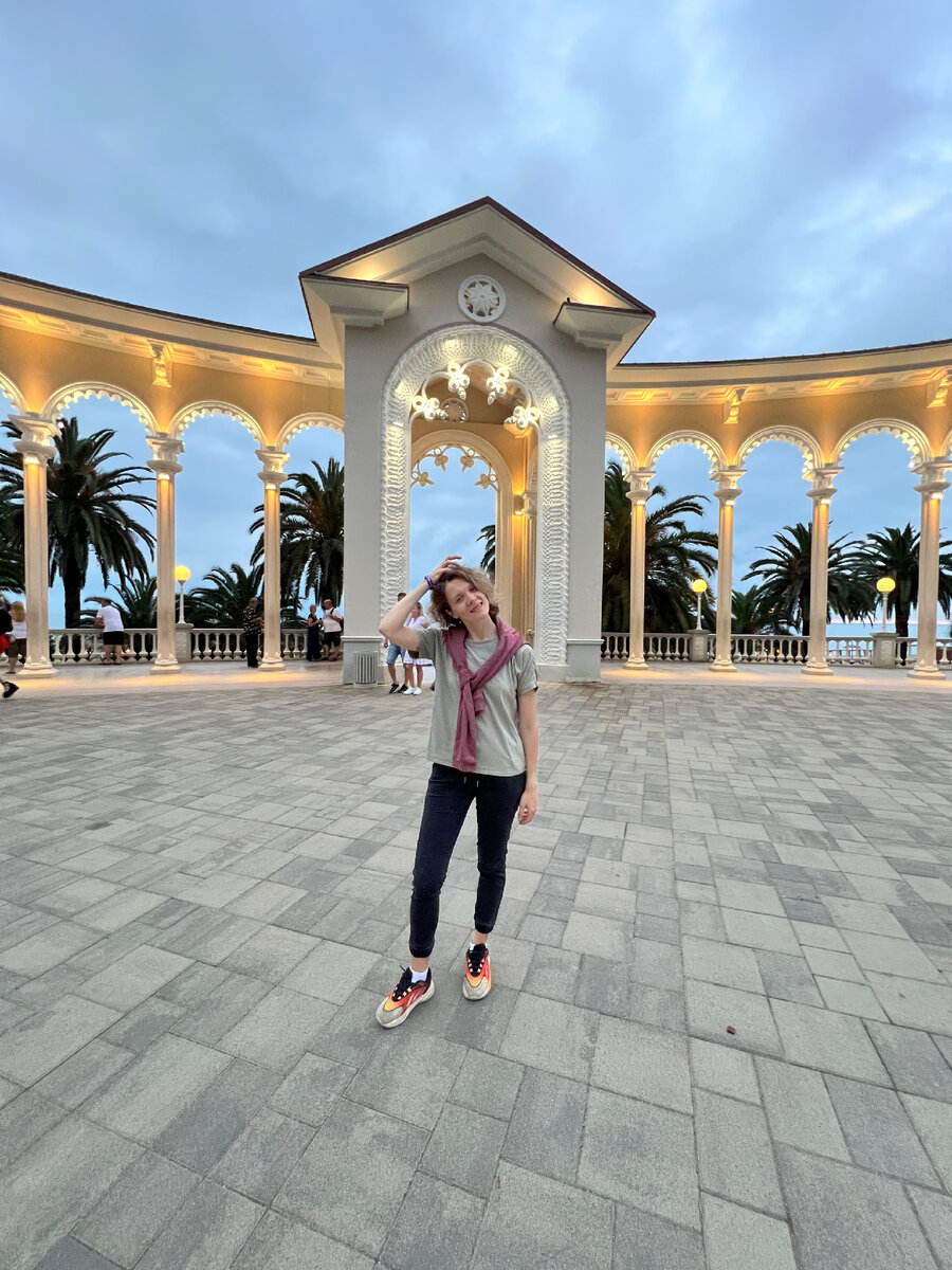 M6 абхазия. Жд дорога в абхазии. Абхазия июнь 2023. Обзор джиппинг абхазия гегский водопад рица. Абхазия море.