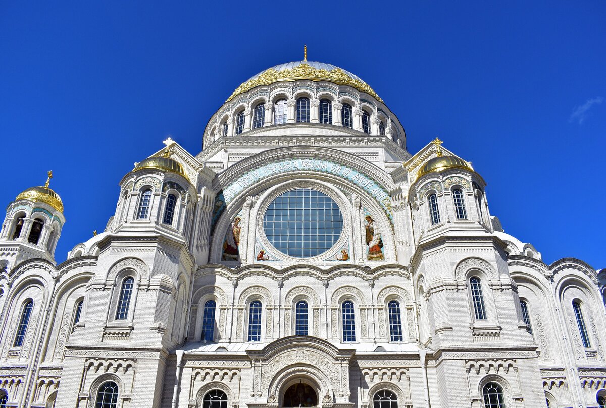 Часы работы морского собора. Часы работы морского собора. Кронштадт морской собор нижний храм иоанна рыльского. Морской собор кронштадт вов. Косяков морской собор в кронштадте.