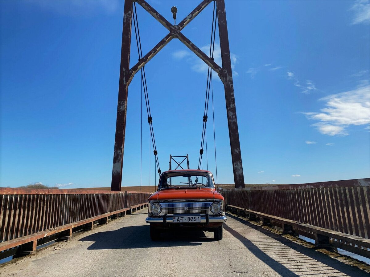 Москвич 412 - стал одним из самых желаемых автомобилей. Её отличал функционал и комфорт. 