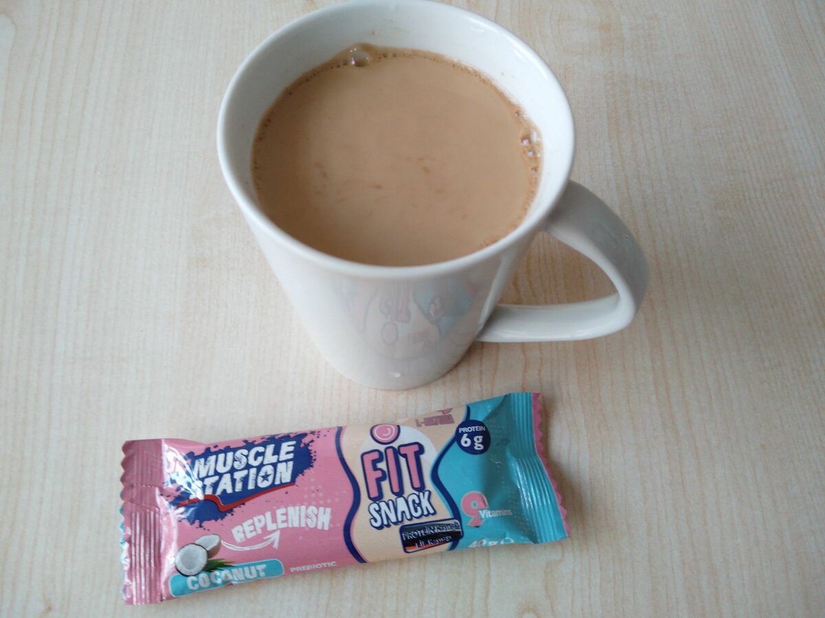 220 ккал/ 8.7 белки/ 12.6 жиры/ 18.3 углеводы