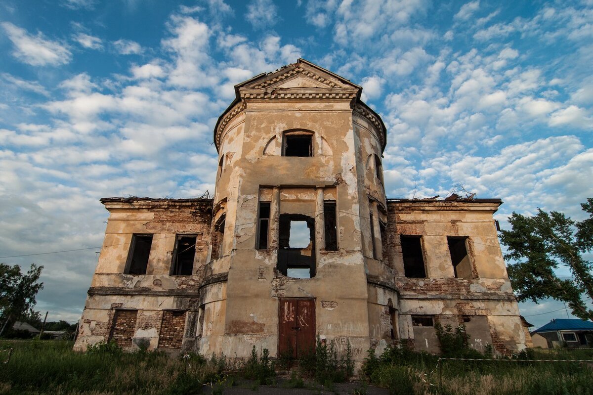 Фасад обращенный к Дону