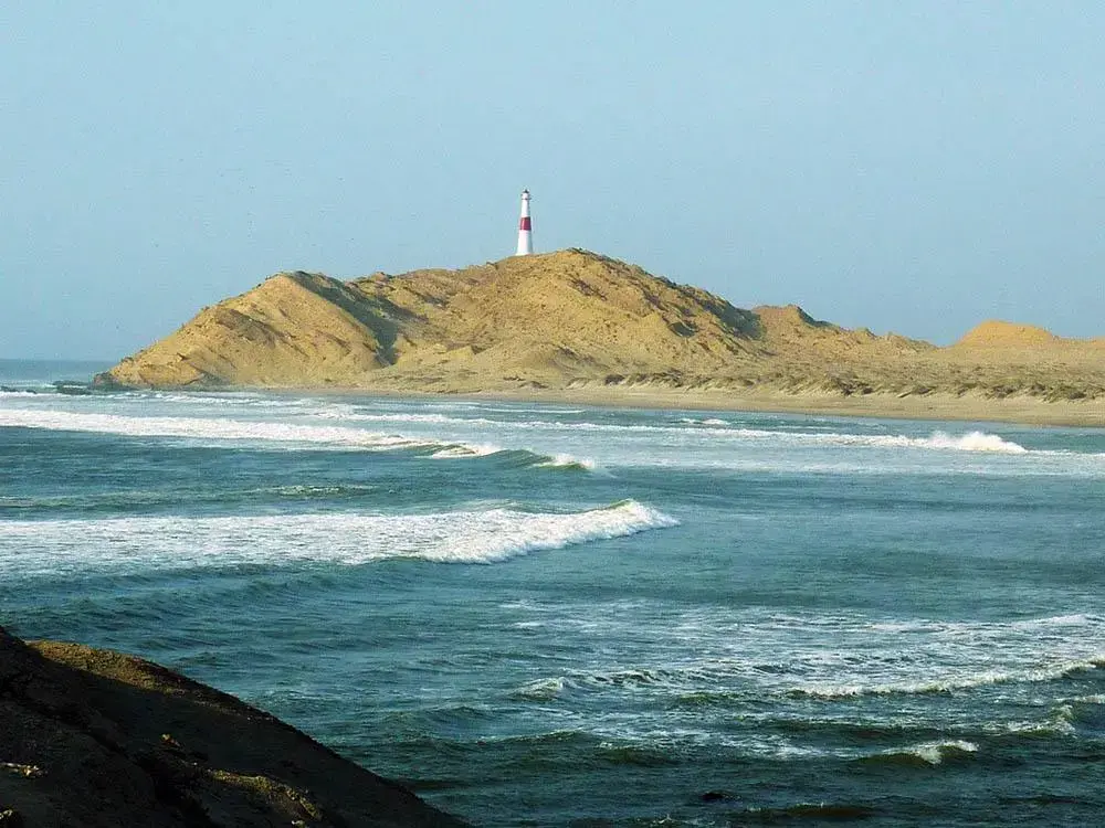 Мыс париньяс является крайней. Париньяс южная америка. Мыс париньяс является крайней. Крайняя южная точка южной америки мыс. Крайняя южная точка южной америки координаты.