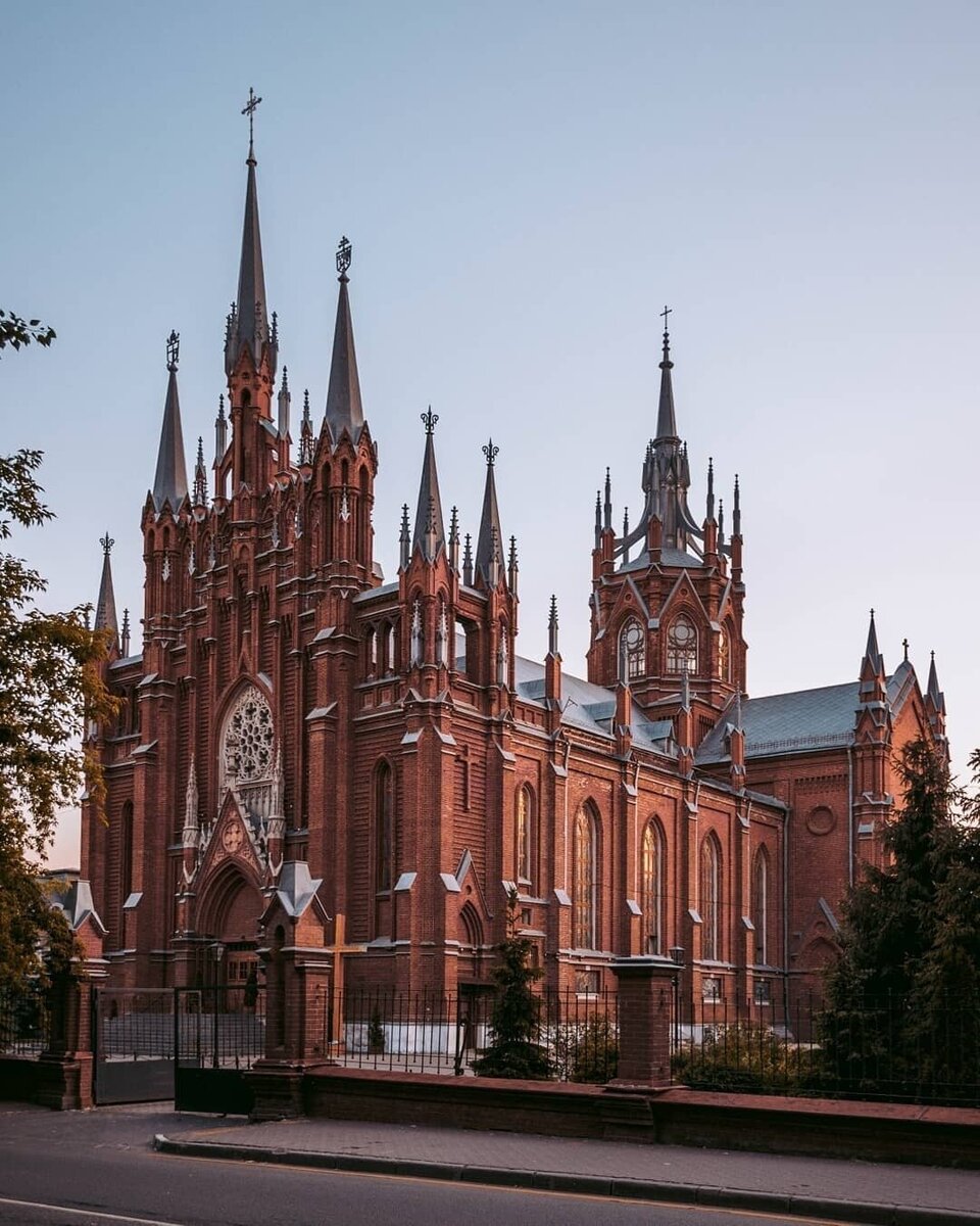 Церковь католическая в москве