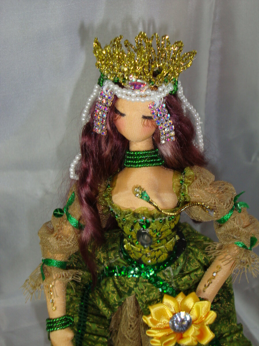 кукла Хозяйка Медной Горы