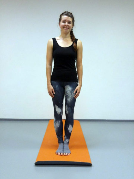 Фото 1. Тадасана (Самасхити)