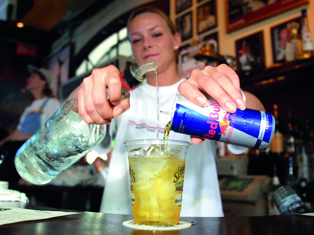 Энергетик и алкоголь