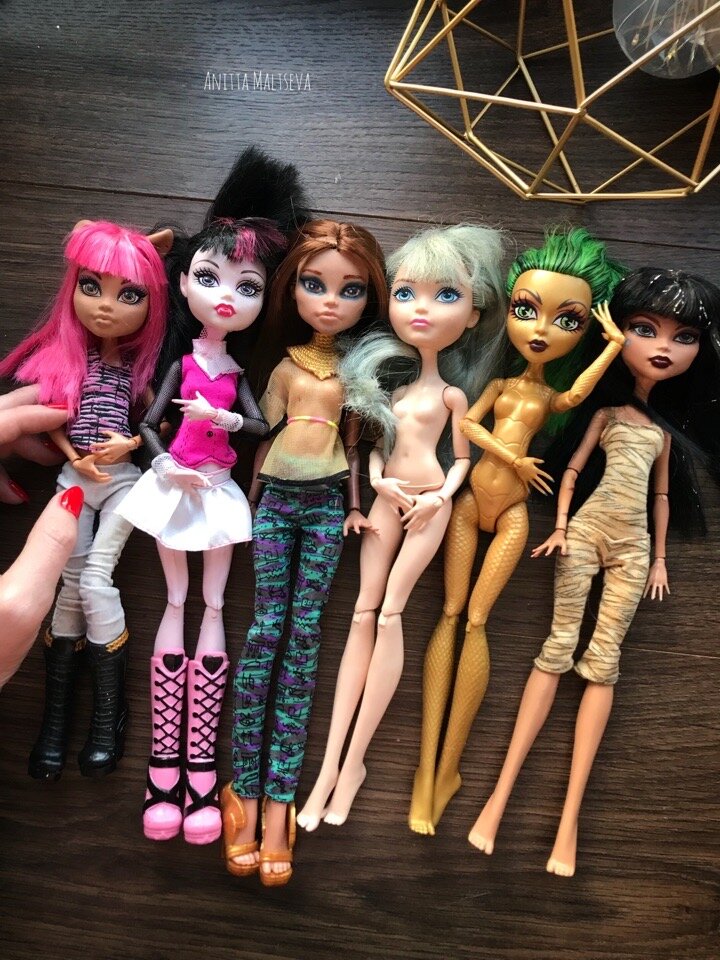 Новенькие девчонки