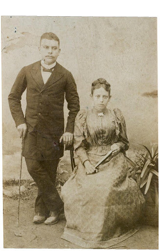 Фото из архива Атибаи, нашла в открытом источнике интернета