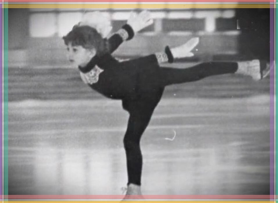 Совсем маленькая Этери Тутберидзе.