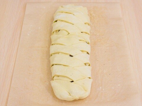 Слоеный пирог с рыбой и картофелем Сочная ароматная начинка в хрустящем тесте. Простой и быстрый рецепт