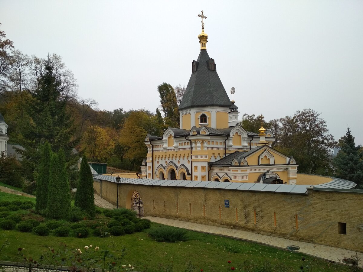 Фото автора канала Звон небес