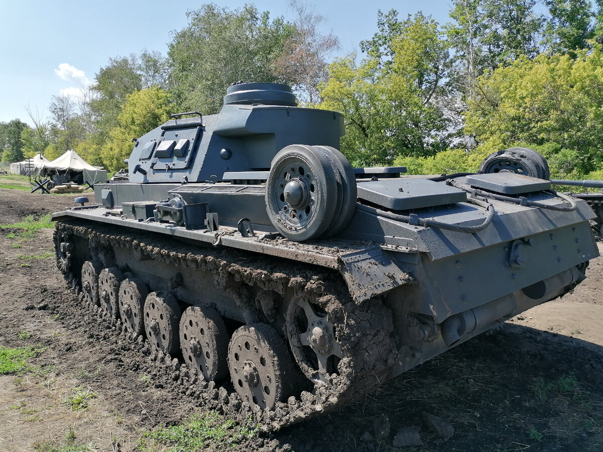 Военно-полевой лагерь на трассе М-4 ДОН. Часть 2. Танки и бронетранспортёр  Вермахта. | Заметки моделиста | Дзен