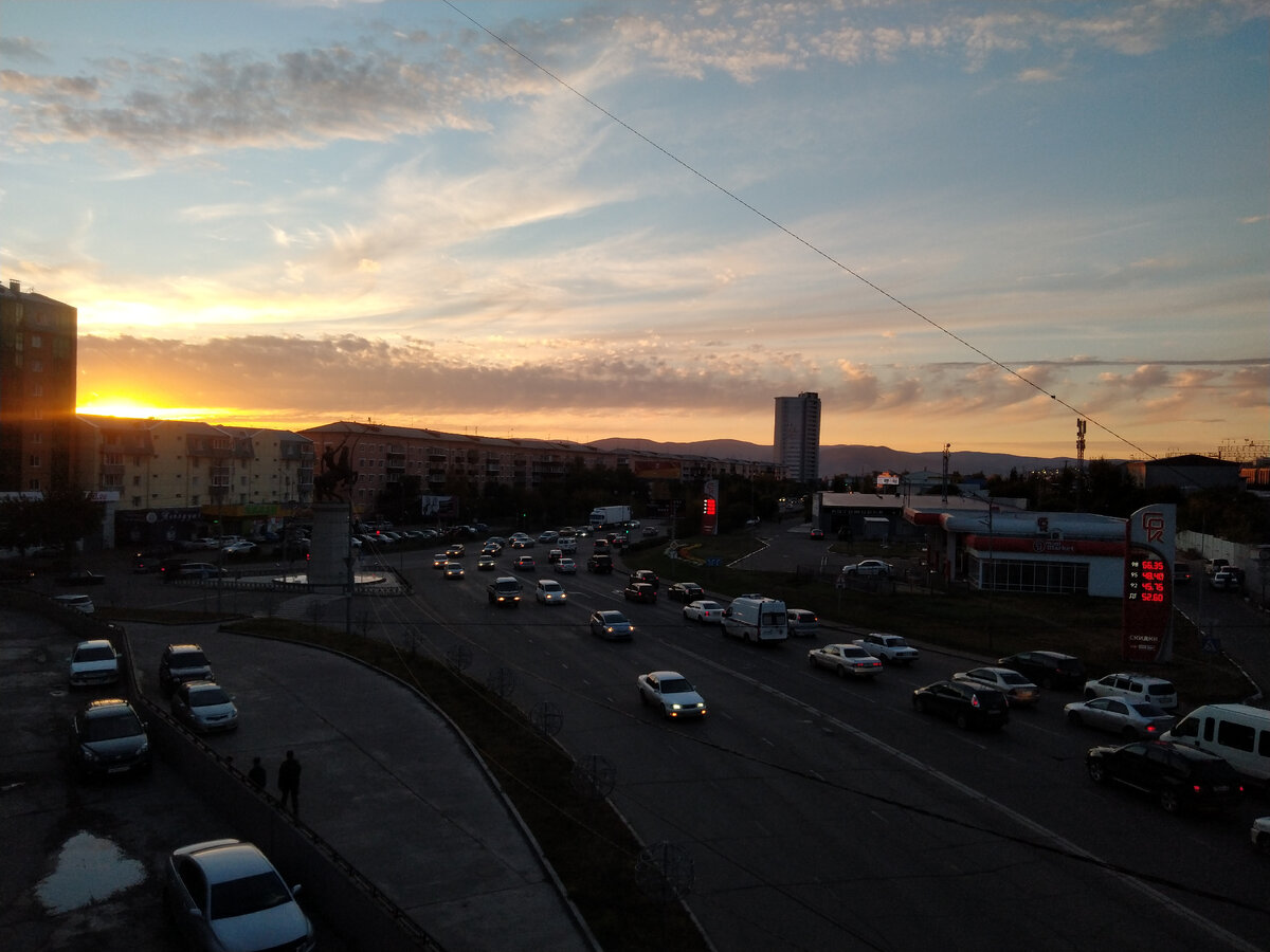 А за углом закат