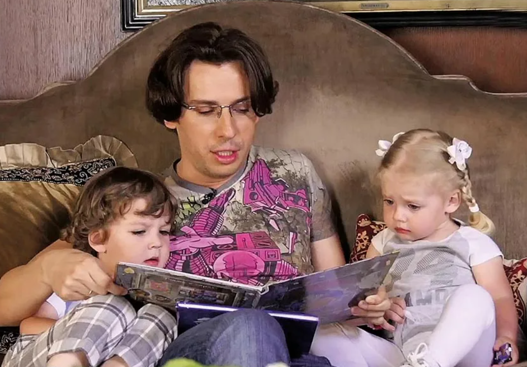 Гарри и Лиза маленькие