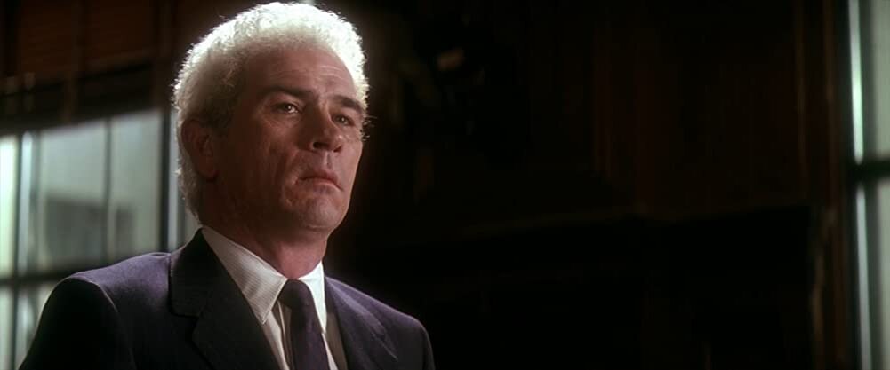 Томми Ли Джонс в фильме «Джон Ф. Кеннеди: Выстрелы в Далласе»