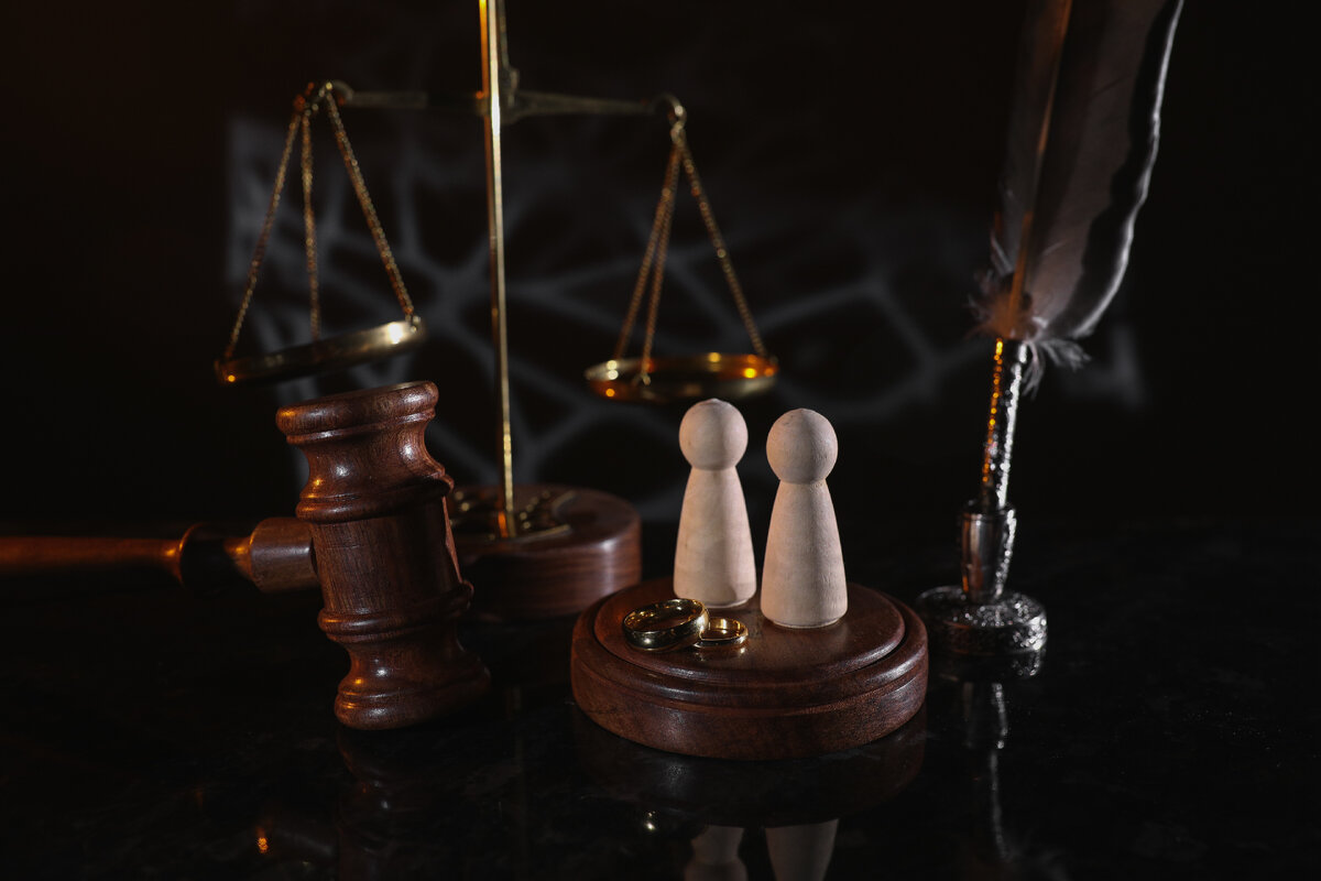 Молот судьи.